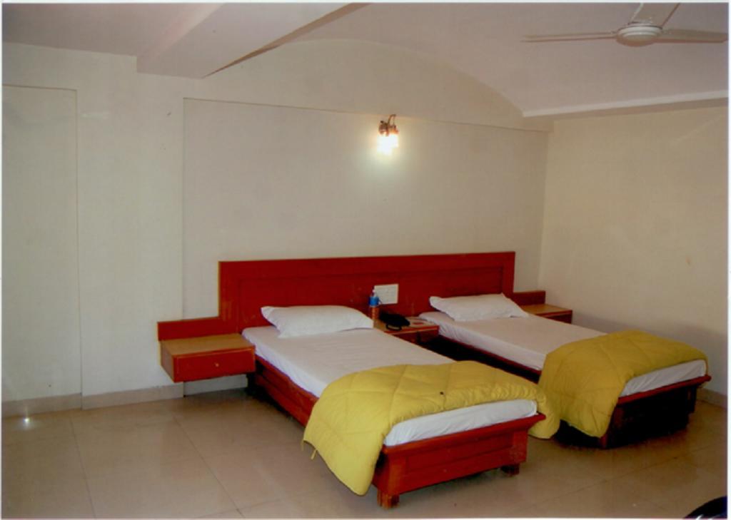 Hotel Abha International Bhuj Exterior photo